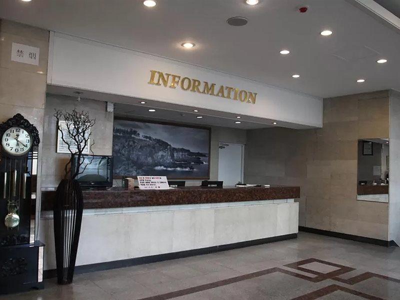 Jeju Miracle Hotel Exterior photo