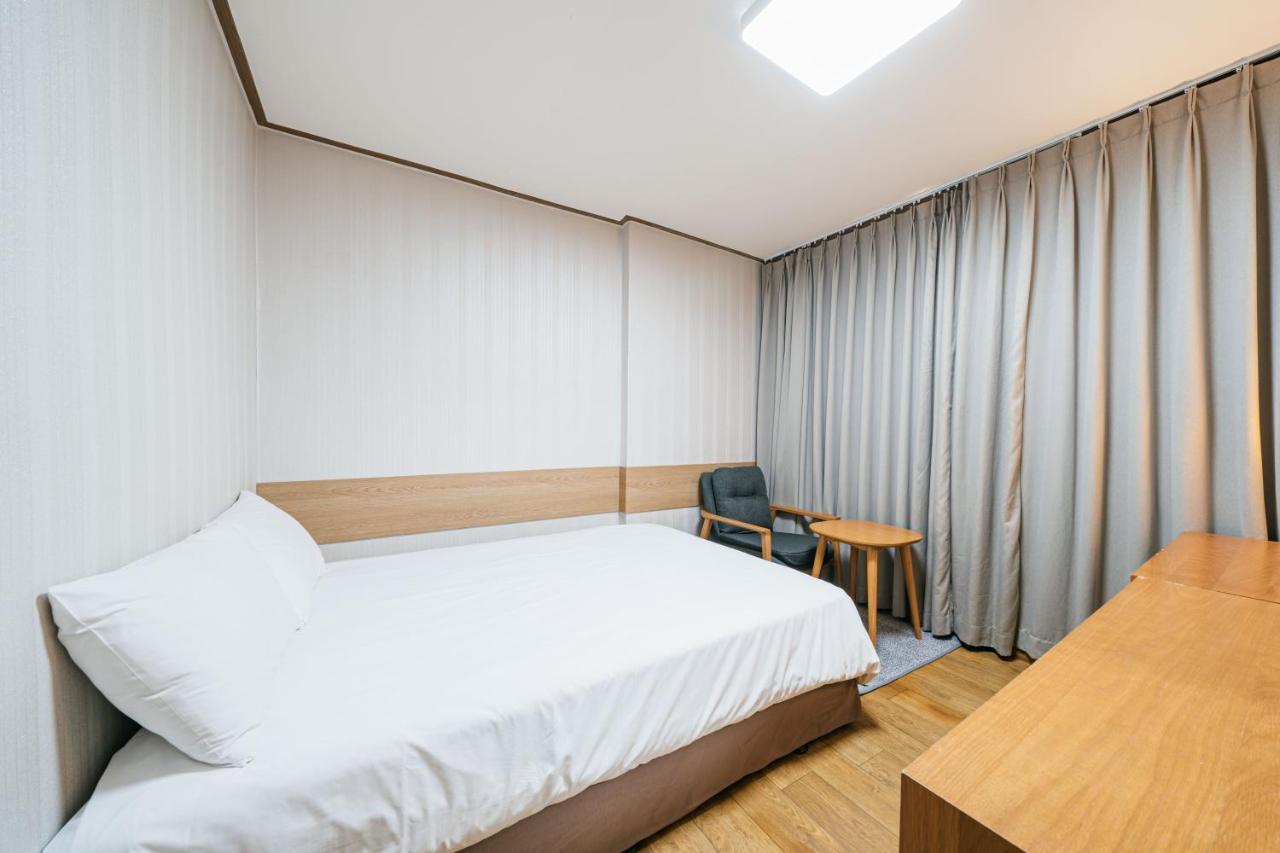 Jeju Miracle Hotel Exterior photo
