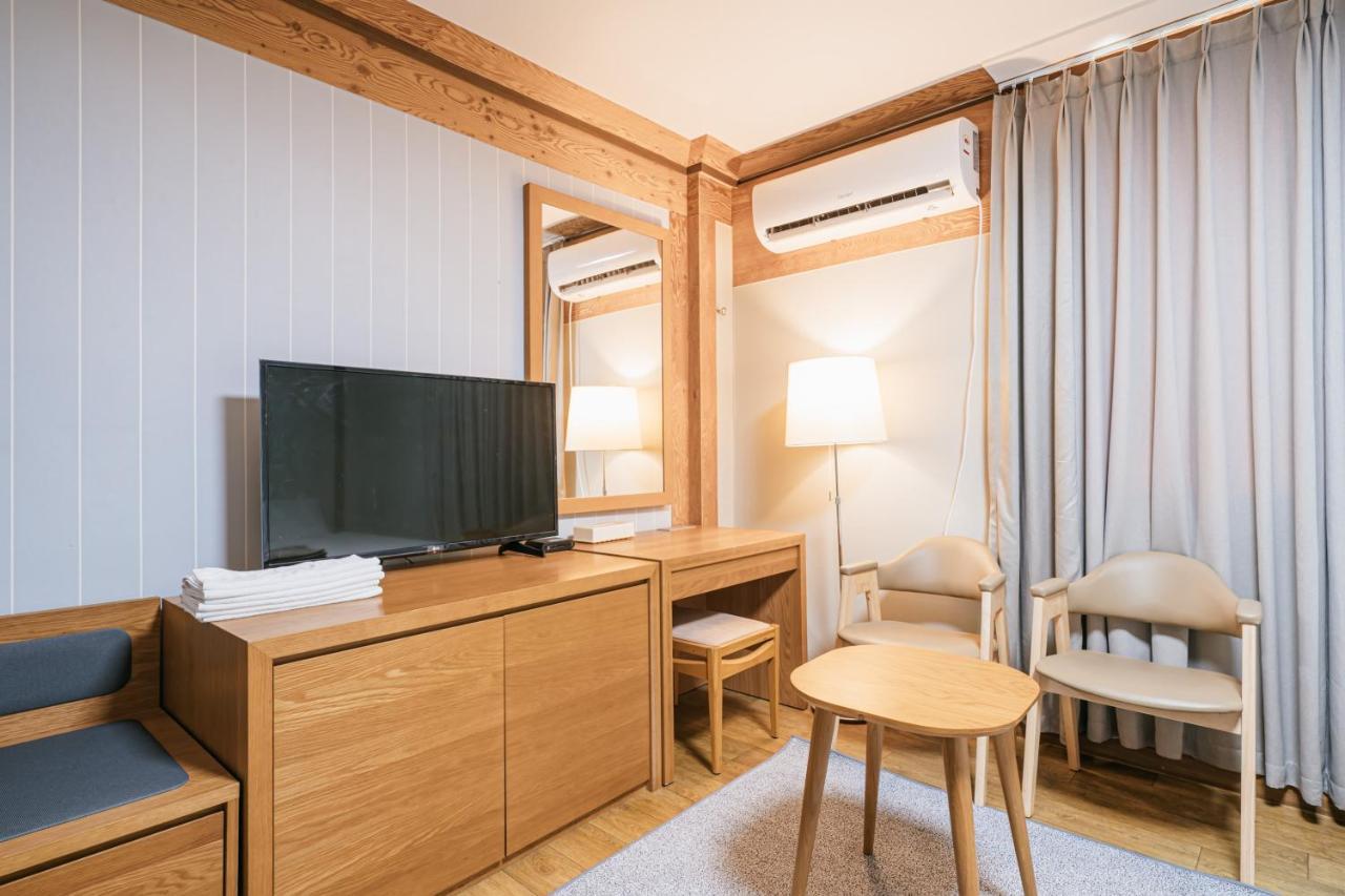 Jeju Miracle Hotel Exterior photo