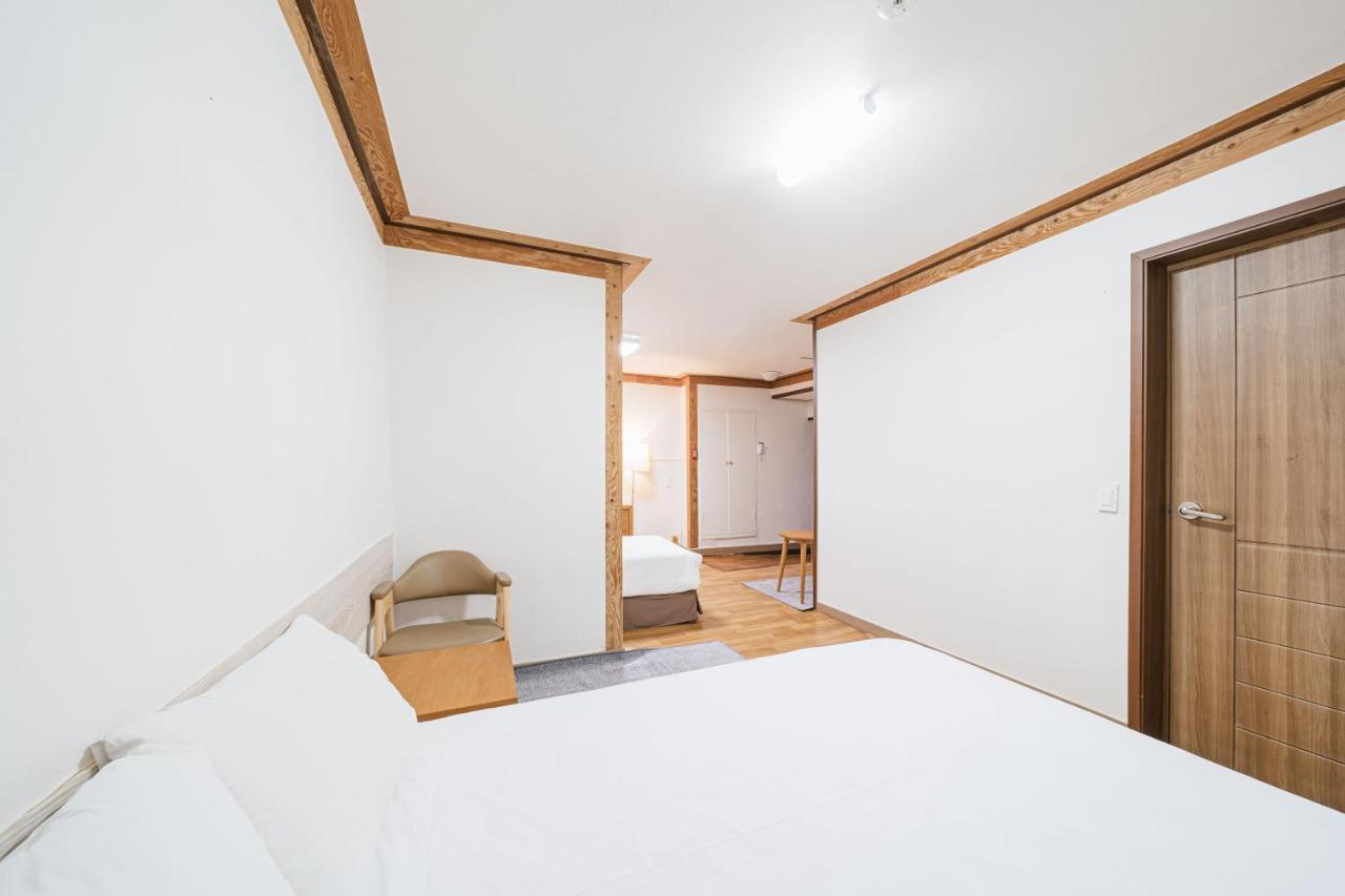 Jeju Miracle Hotel Exterior photo
