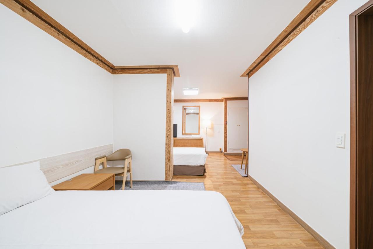 Jeju Miracle Hotel Exterior photo