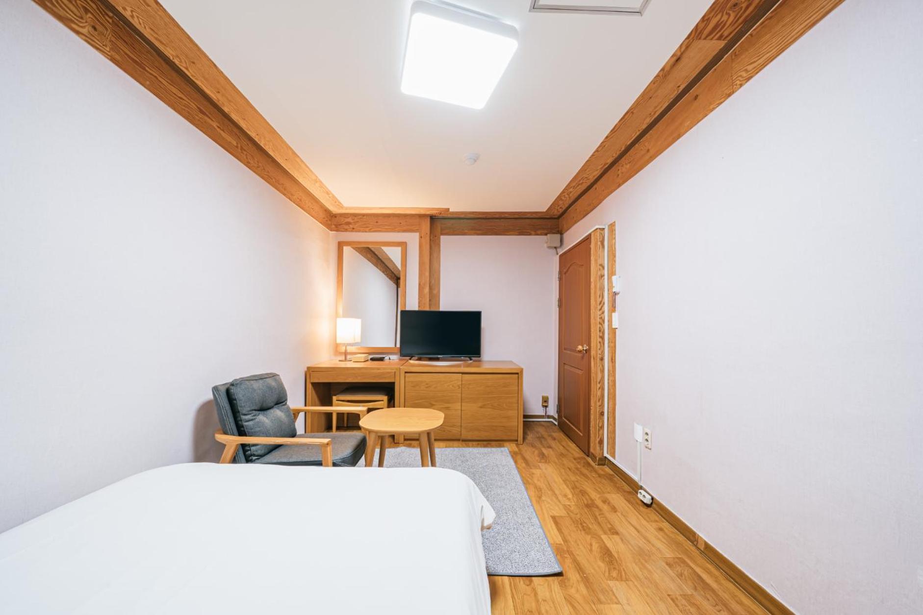 Jeju Miracle Hotel Exterior photo