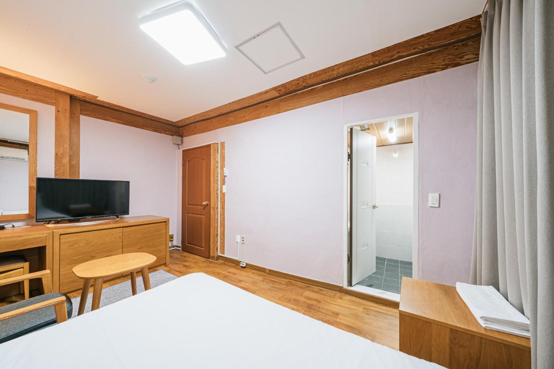 Jeju Miracle Hotel Exterior photo
