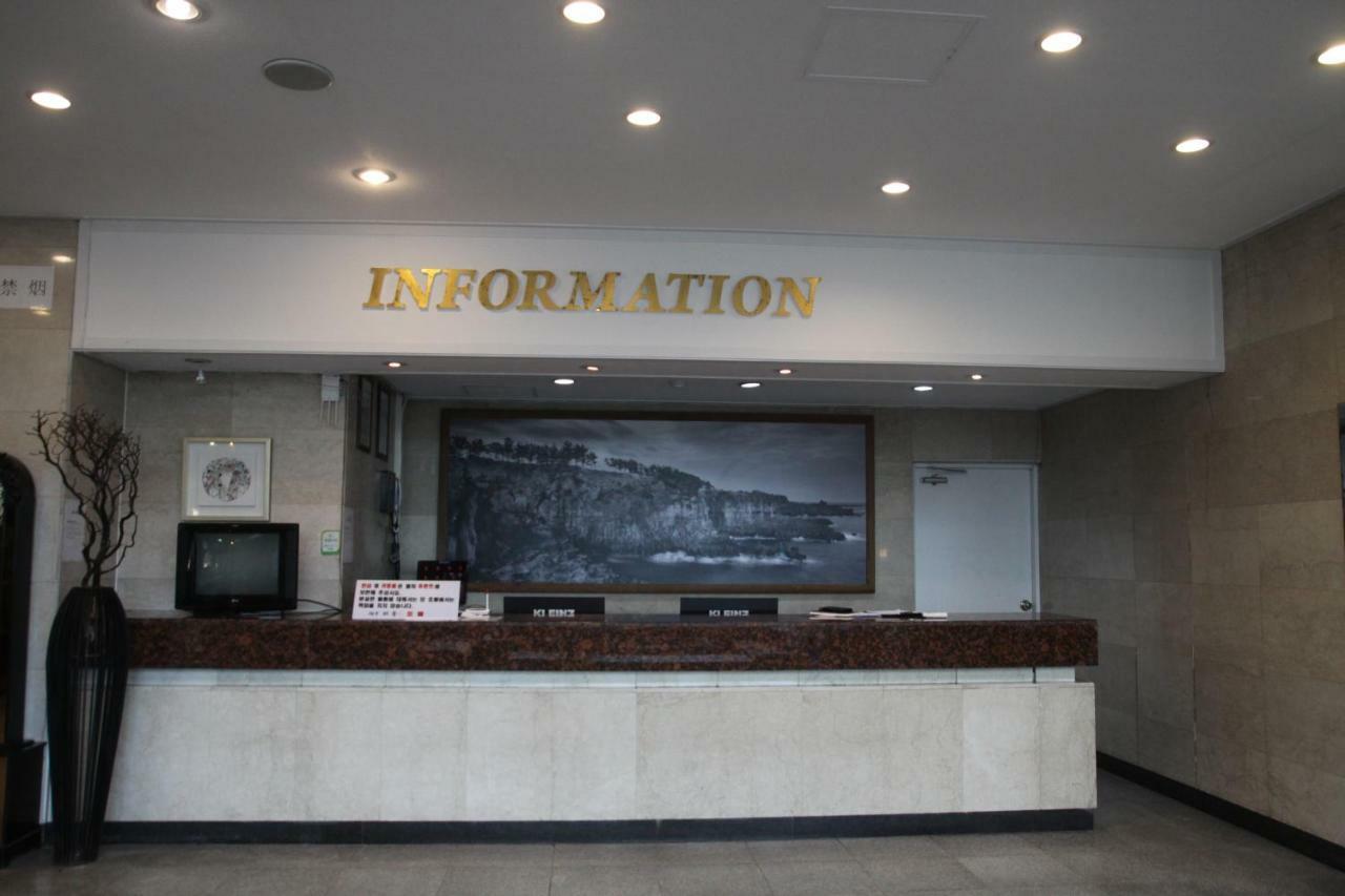 Jeju Miracle Hotel Exterior photo